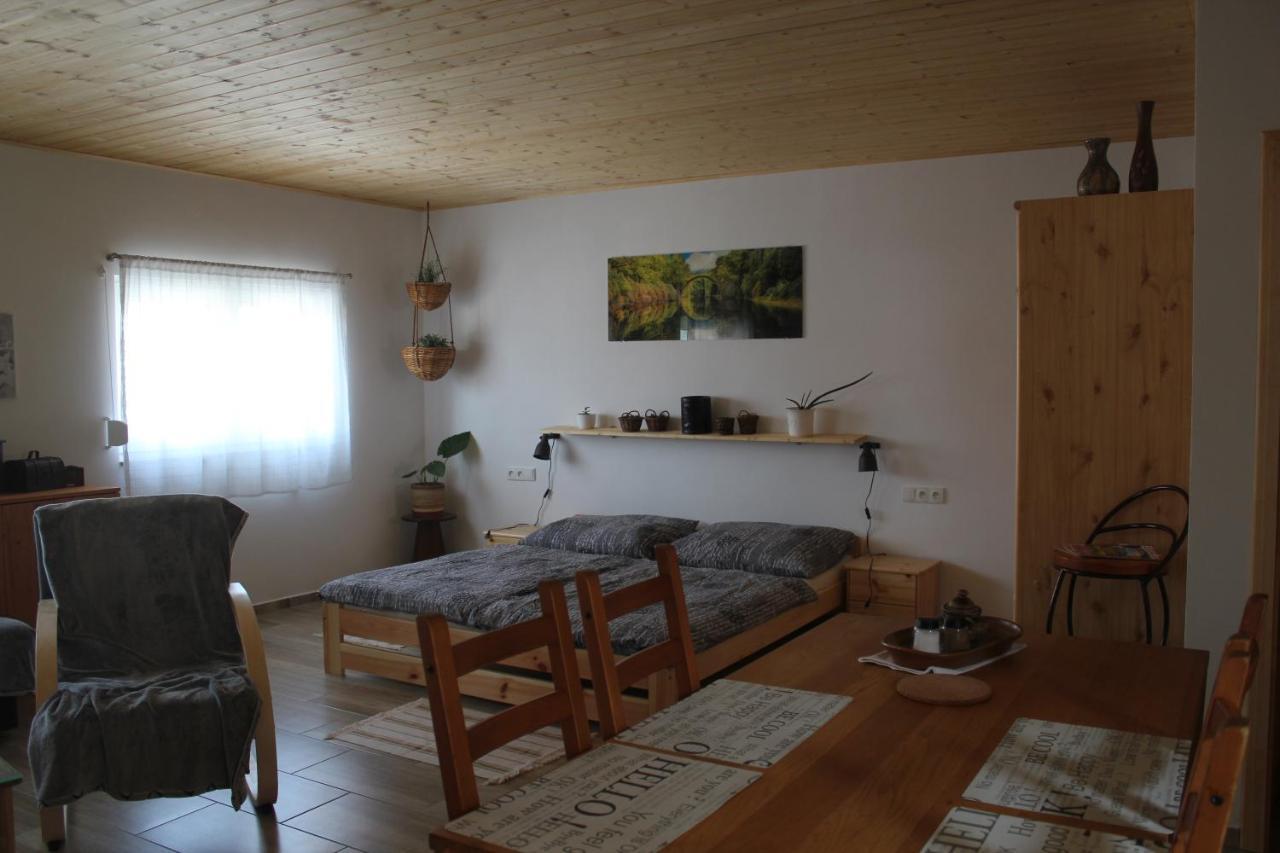 Ubytovani V Soukromi Klima Cesky Krumlov Bagian luar foto