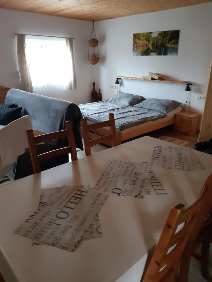 Ubytovani V Soukromi Klima Cesky Krumlov Bagian luar foto